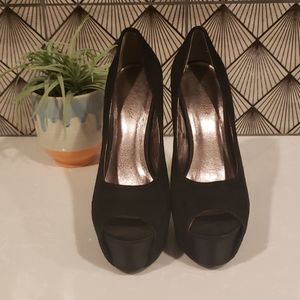 Peep toe platform black suede platform pumps